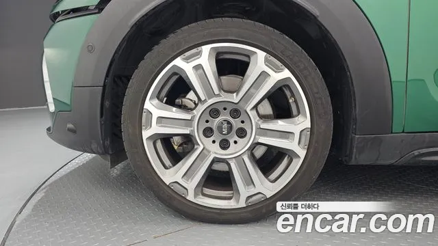 Mini Countryman 2022 thumb 5