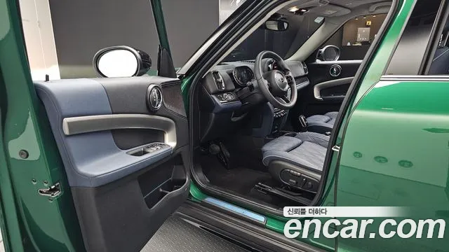 Mini Countryman 2022 thumb 10