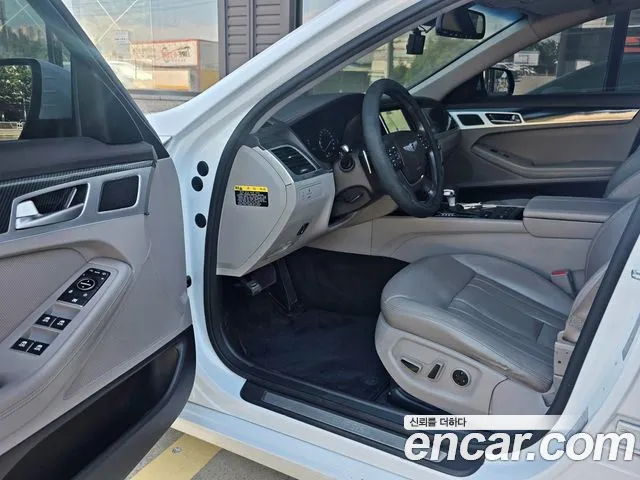 Hyundai Genesis 2014 thumb 9