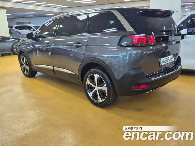 Peugeot 5008 2021 thumb 2