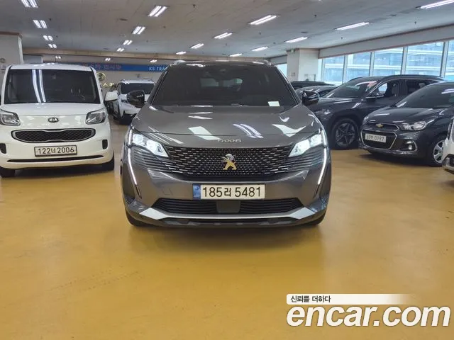 Peugeot 5008 2021 thumb 4