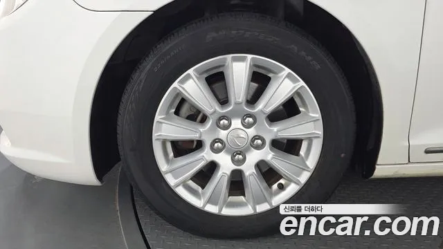 Chevrolet Alpheon 2013 thumb 5