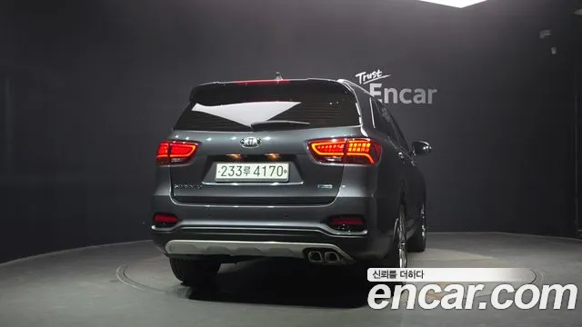 Kia Sorento 2019 thumb 4