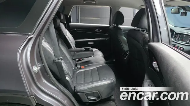 Kia Sorento 2019 thumb 12