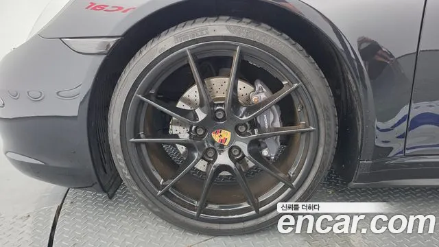 Porsche 911 2013 thumb 5