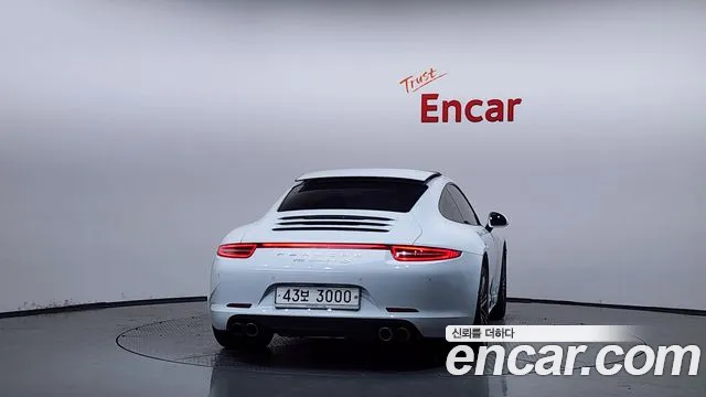 Porsche 911 2014 thumb 4