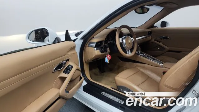 Porsche 911 2014 thumb 10