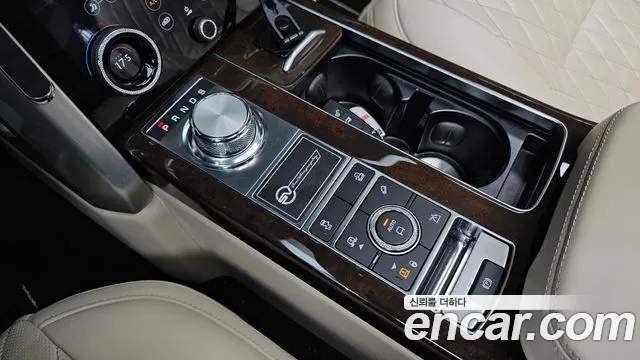 Land Rover Range Rover 2019 thumb 9