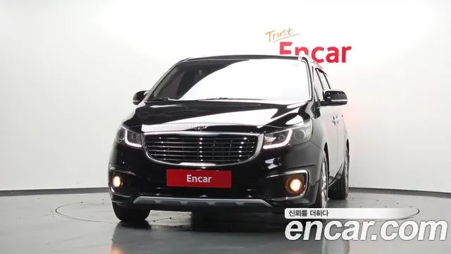 Kia Carnival 2015 thumb 3