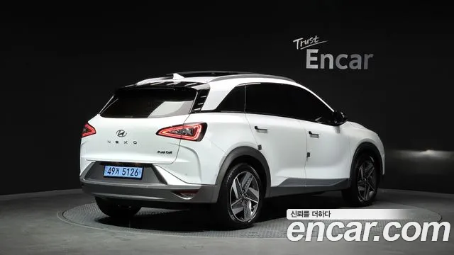 Hyundai Nexo 2024 thumb 2