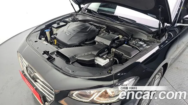 Hyundai Grandeur 2017 thumb 6