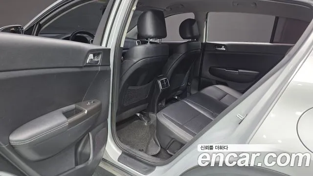 Kia Sportage 2015 thumb 12