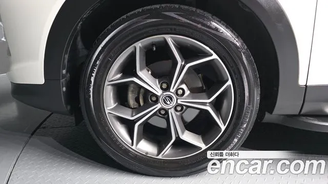 KG_Mobility_Ssangyong KORANDO 2019 thumb 5