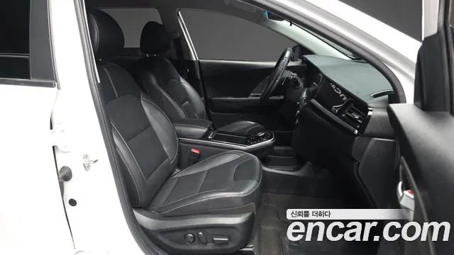 Kia Niro 2022 thumb 11