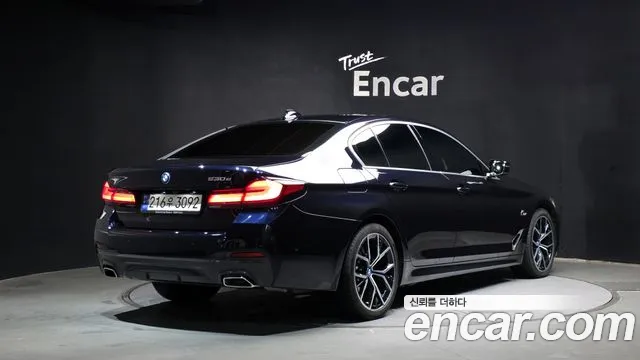 BMW 5 серии 2023 thumb 2