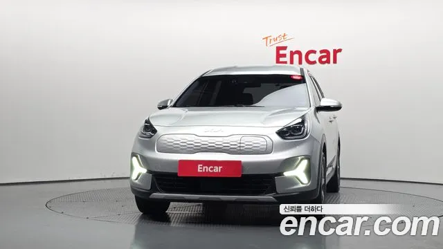 Kia Niro 2022 thumb 3