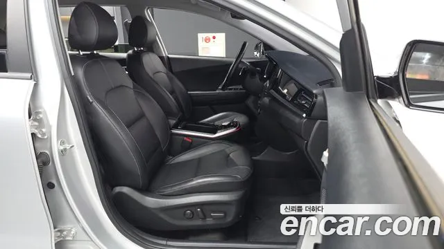 Kia Niro 2022 thumb 12