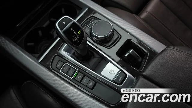 BMW X5 2018 thumb 9