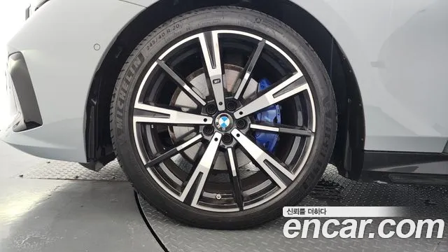 BMW 5 серии 2025 thumb 5