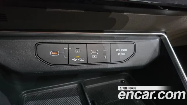 Kia Carnival 2024 thumb 12