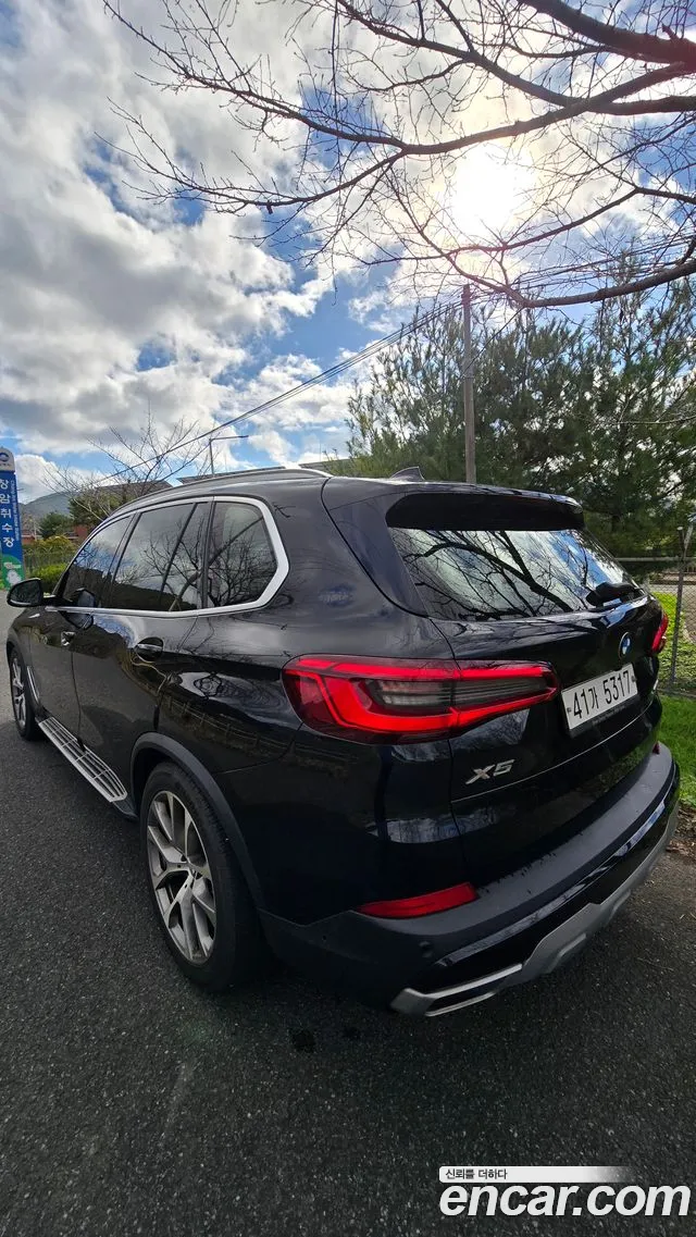BMW X5 2019 thumb 9