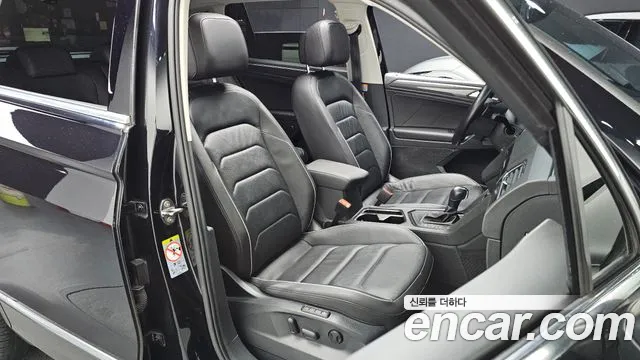 Volkswagen Tiguan 2019 thumb 10
