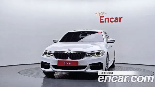 BMW 5 серии 2018 thumb 3