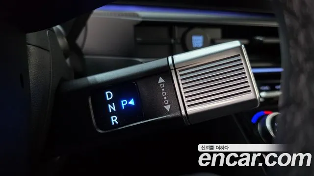 Hyundai Santa Fe 2024 thumb 9