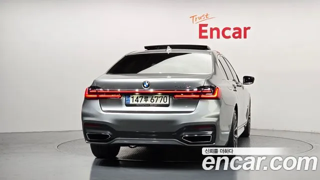 BMW 7 серии 2021 thumb 4