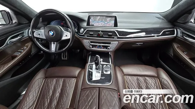 BMW 7 серии 2021 thumb 7