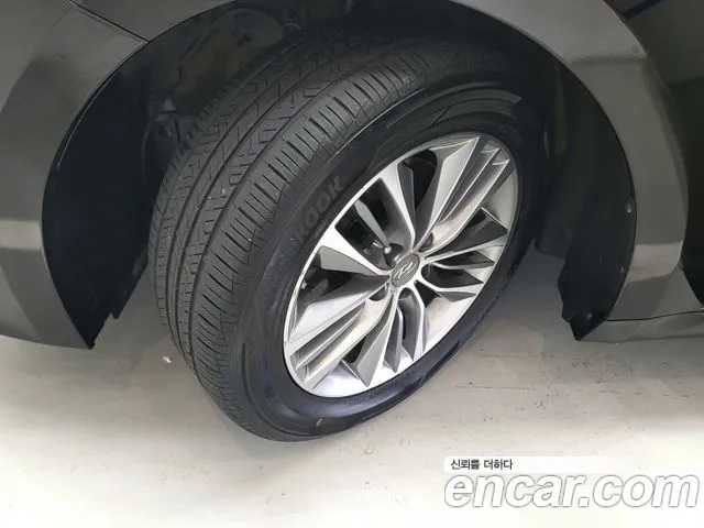 Hyundai Grandeur 2016 thumb 5