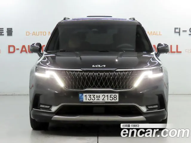Kia Carnival 2021 thumb 2