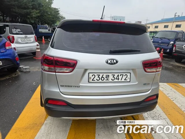 Kia Sorento 2015 thumb 3