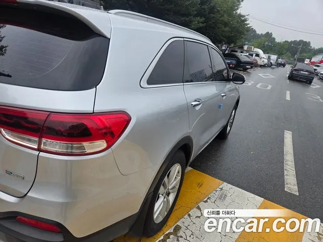 Kia Sorento 2015 thumb 5