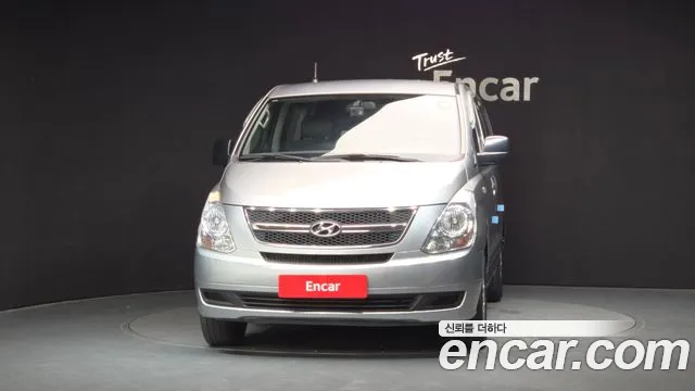 Hyundai Starex 2011 thumb 3