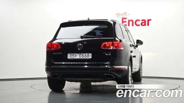 Volkswagen Touareg 2016 thumb 4
