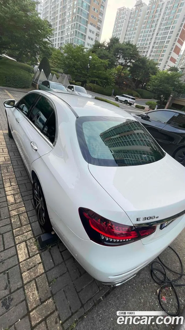 Mercedes-Benz E-Класс 2021 thumb 8