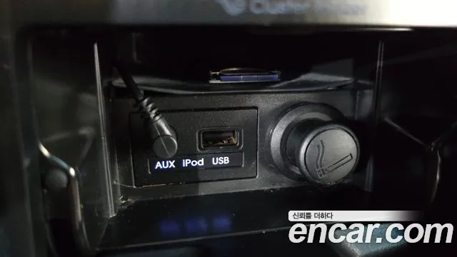 Hyundai Genesis 2013 thumb 12