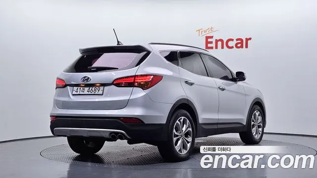 Hyundai Santa Fe 2012 thumb 2