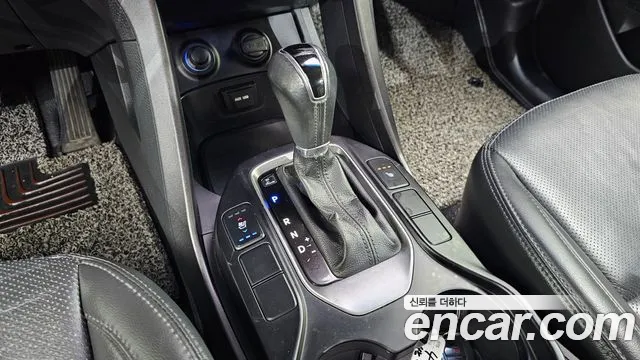 Hyundai Santa Fe 2012 thumb 9