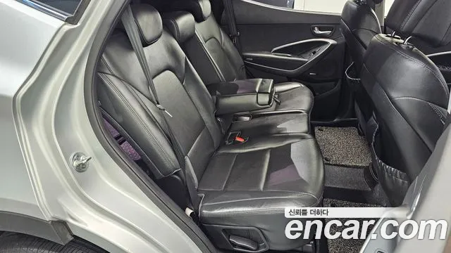 Hyundai Santa Fe 2012 thumb 11