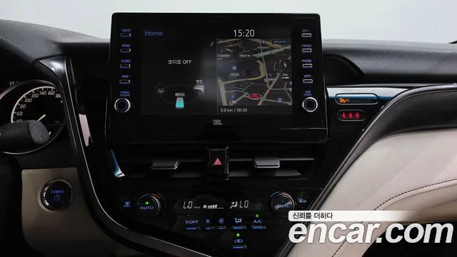 Toyota Camry 2024 thumb 12