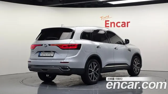Renault-KoreaSamsung Koleos 2021 thumb 2