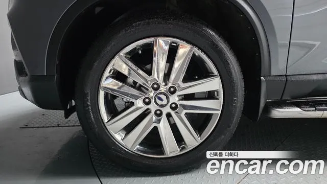 KG_Mobility_Ssangyong Rexton 2019 thumb 5