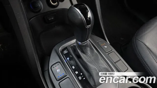 Hyundai Santa Fe 2013 thumb 9