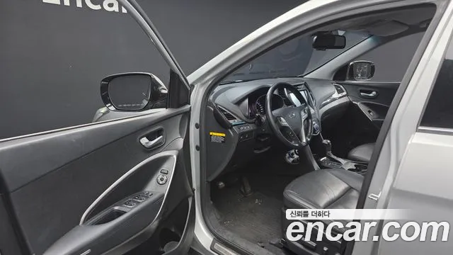 Hyundai Santa Fe 2013 thumb 10