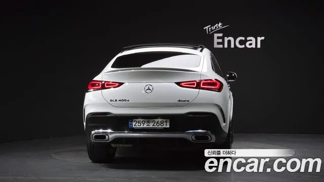 Mercedes-Benz GLE 2023 thumb 4