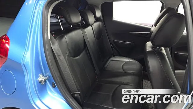 Chevrolet Spark 2017 thumb 12