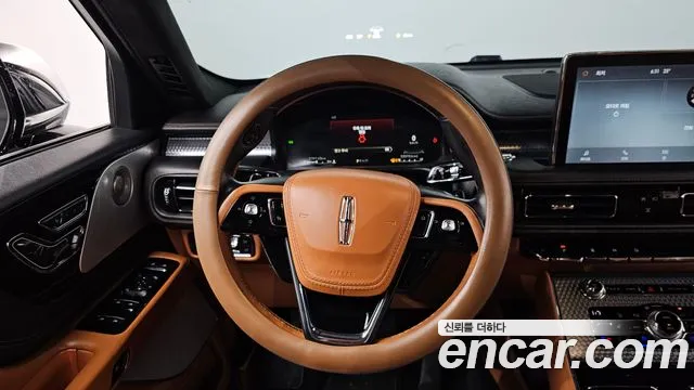 Lincoln Aviator 2020 thumb 12