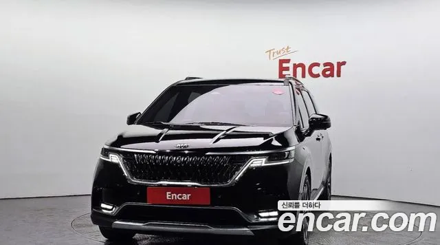 Kia Carnival 2021 thumb 3
